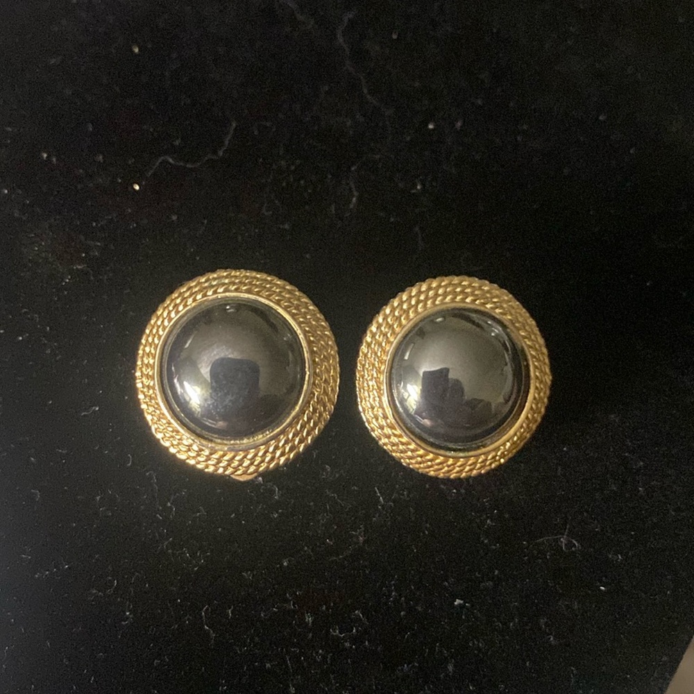 Vintage gold tone clip back earrings